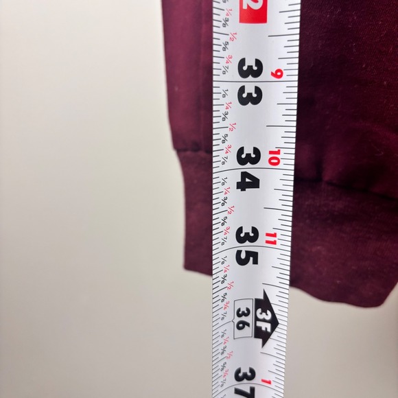 FIGS Technical Collection Burgundy Scrubs Top and Jogger Pants Set Women's Large - Picture 12 of 12